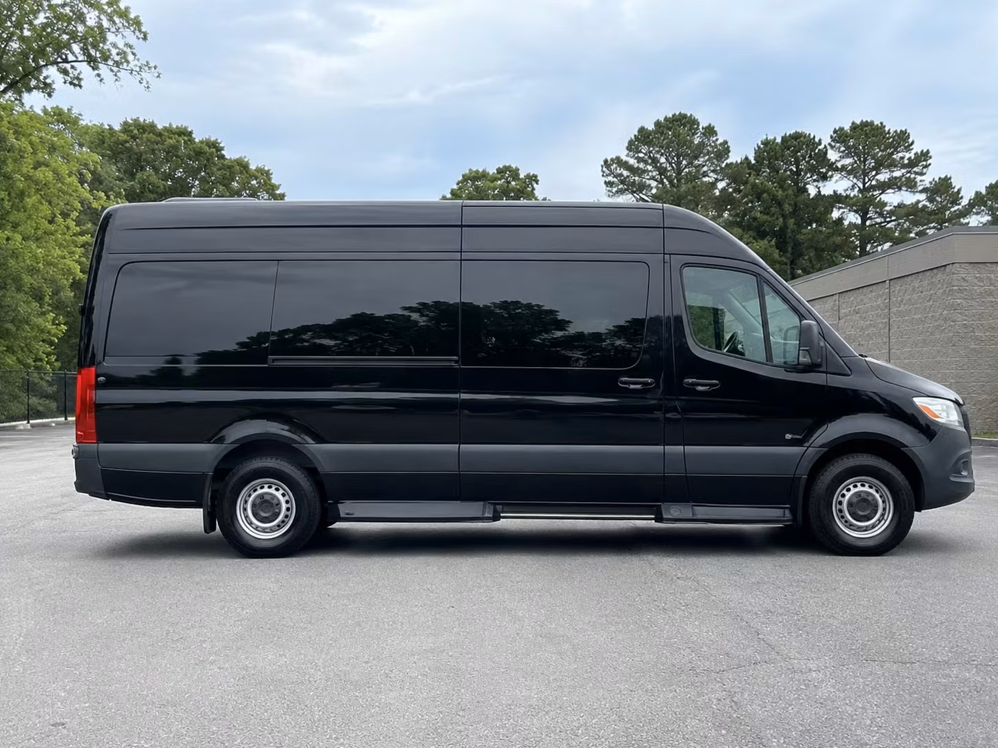 columbus corporate transportation